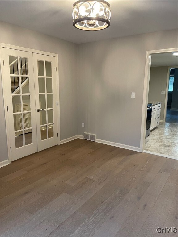 Foto del edificio - 497 Summerhaven Dr N