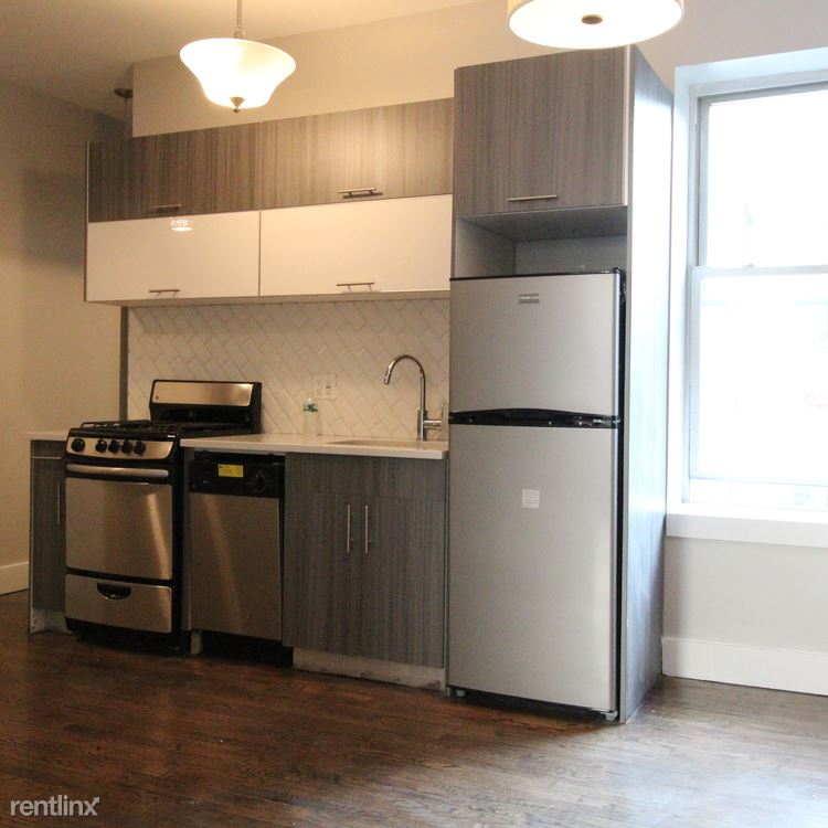 Foto principal - 552 Lincoln Pl