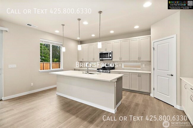 Foto del edificio - 16217 8th Ave E