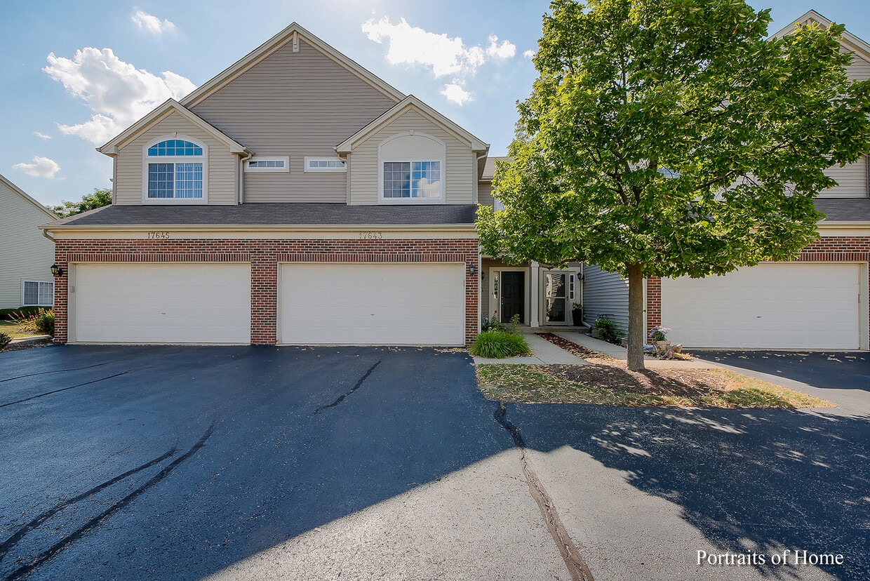 Primary Photo - 17643 Gilbert Dr
