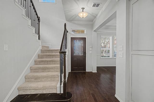 Foto del edificio - 228 Buckingham Ave