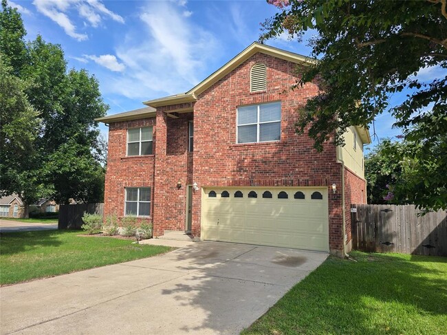 Foto del edificio - 8321 Cambria Dr