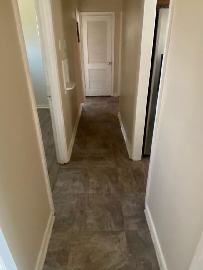 Foto del edificio - 1208 Mercury Ave