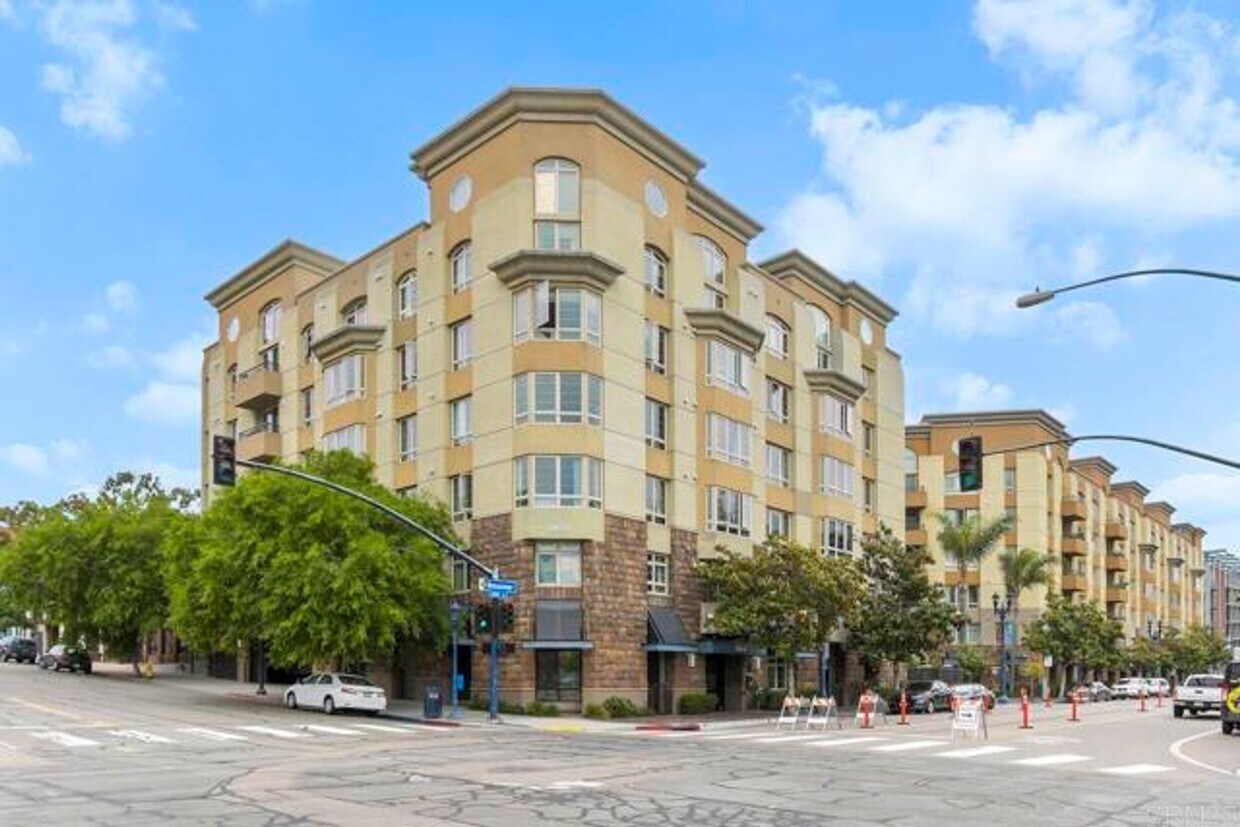 Foto principal - Stylish 3-Bedroom Ground Floor Unit in the...