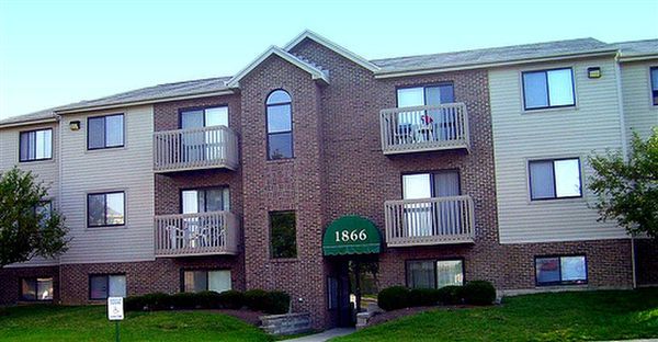 Foto principal - 335 Castor Rd