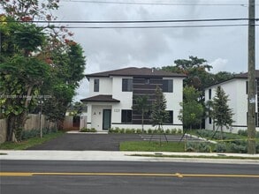 Building Photo - 1321 NW 6th Ave