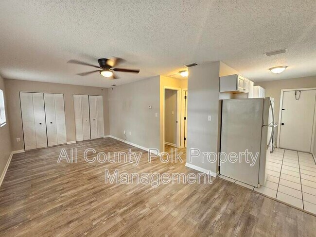 Foto del edificio - 455 Buck Moore Rd