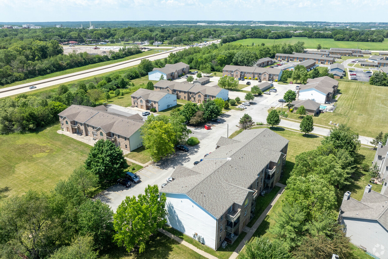 Primary Photo - Winfield Farms - Garages Available