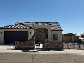 Building Photo - 9623 36th Ln
