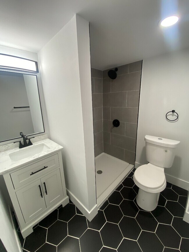 Foto del edificio - 2209 Shenandoah Ave