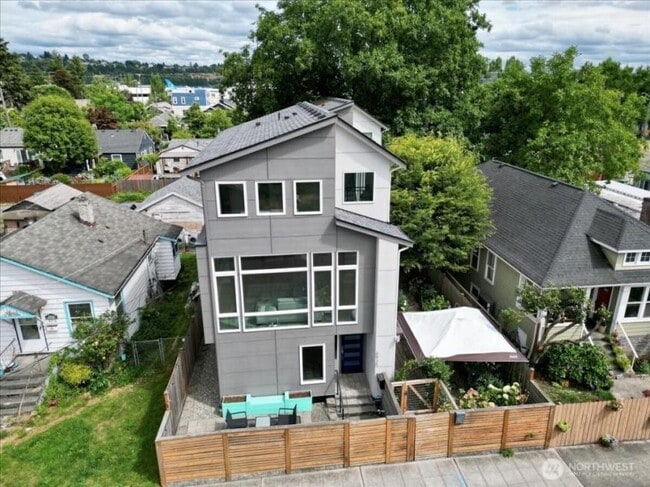 3 bedroom in Seattle WA 98108 - 3 bedroom in Seattle WA 98108 Townhome