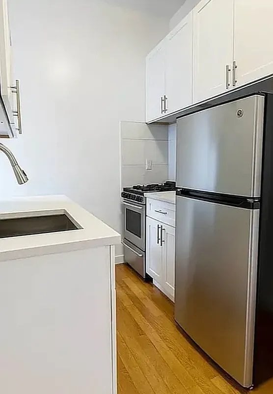 Foto del edificio - 126 Elizabeth St