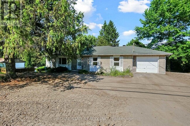 Building Photo - 10 Delong Dr
