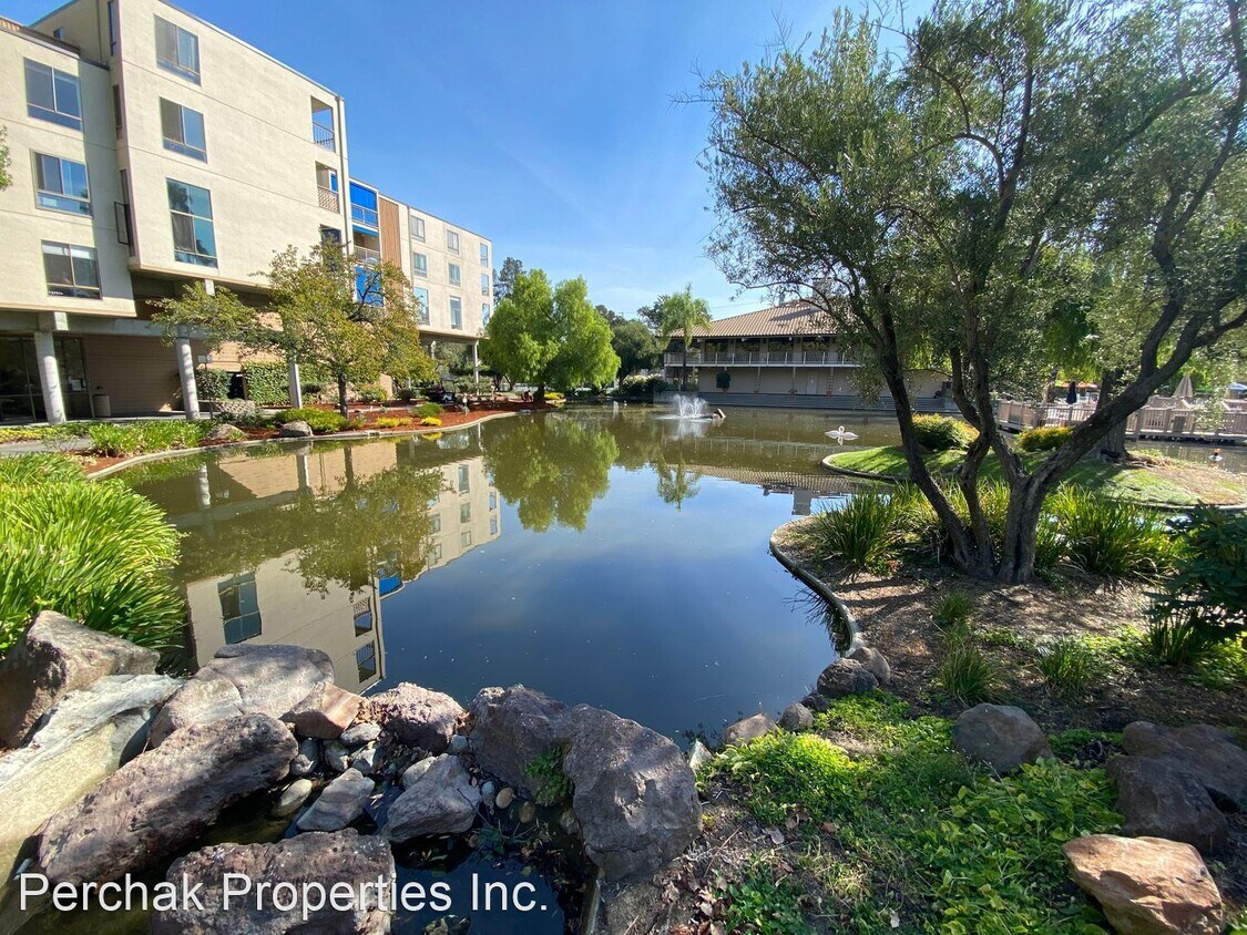 Primary Photo - 1 br, 1 bath House - 410 N. Civic Dr. # 304