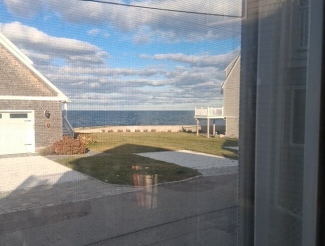 Foto del edificio - 23 Gunrock Ave