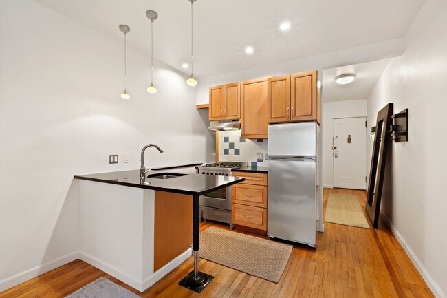 Foto del edificio - 312-320 W 23rd St