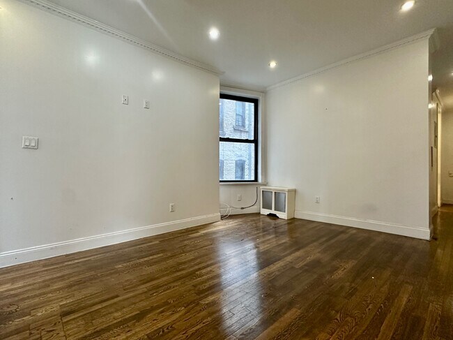 Foto del edificio - 523 W 135th St