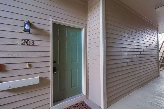 Building Photo - 8338 S Independence Cir