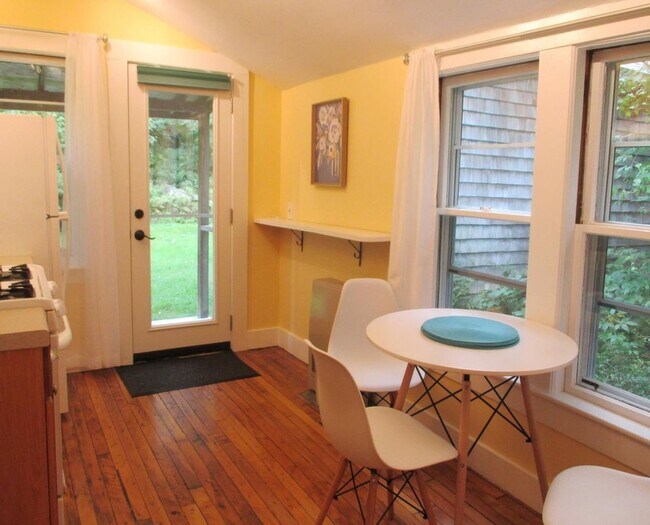 Foto del edificio - 38 Berkley St