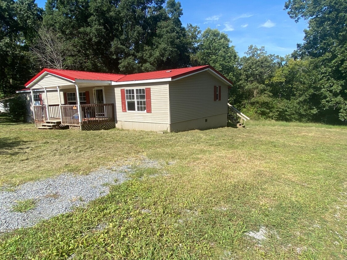 Primary Photo - 473 Rockingham Rd