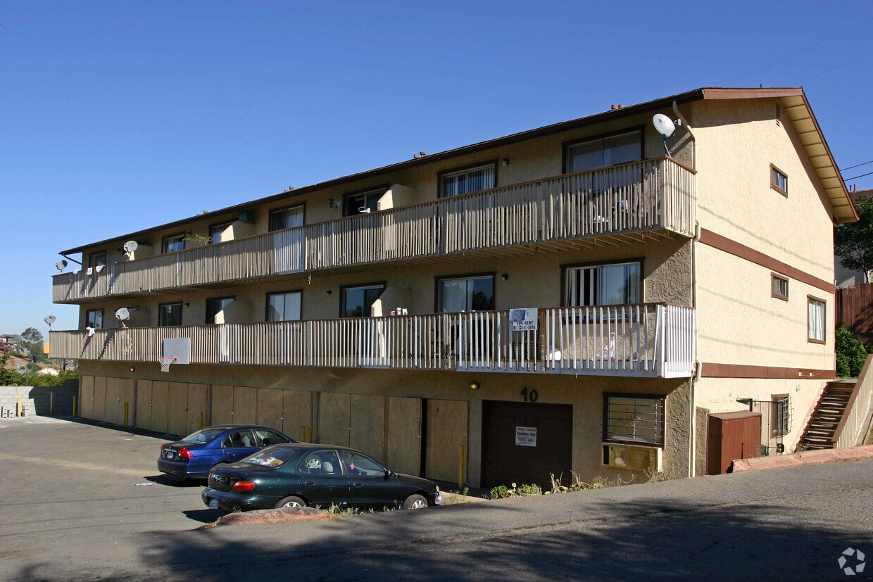 Building Photo - 840 Sinkler Way