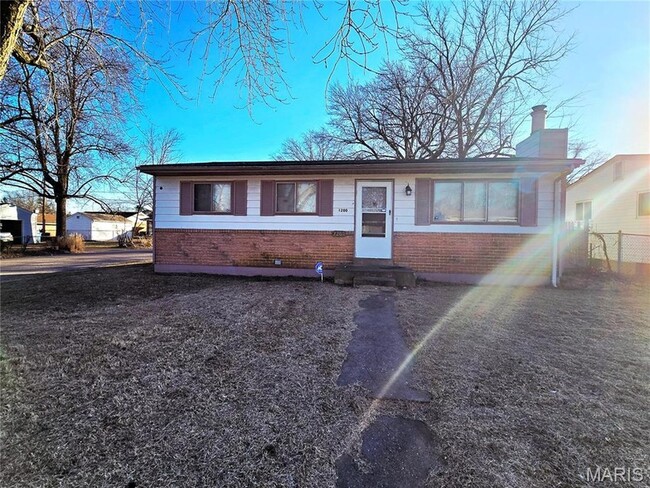 Building Photo - 1200 Rhea Ave