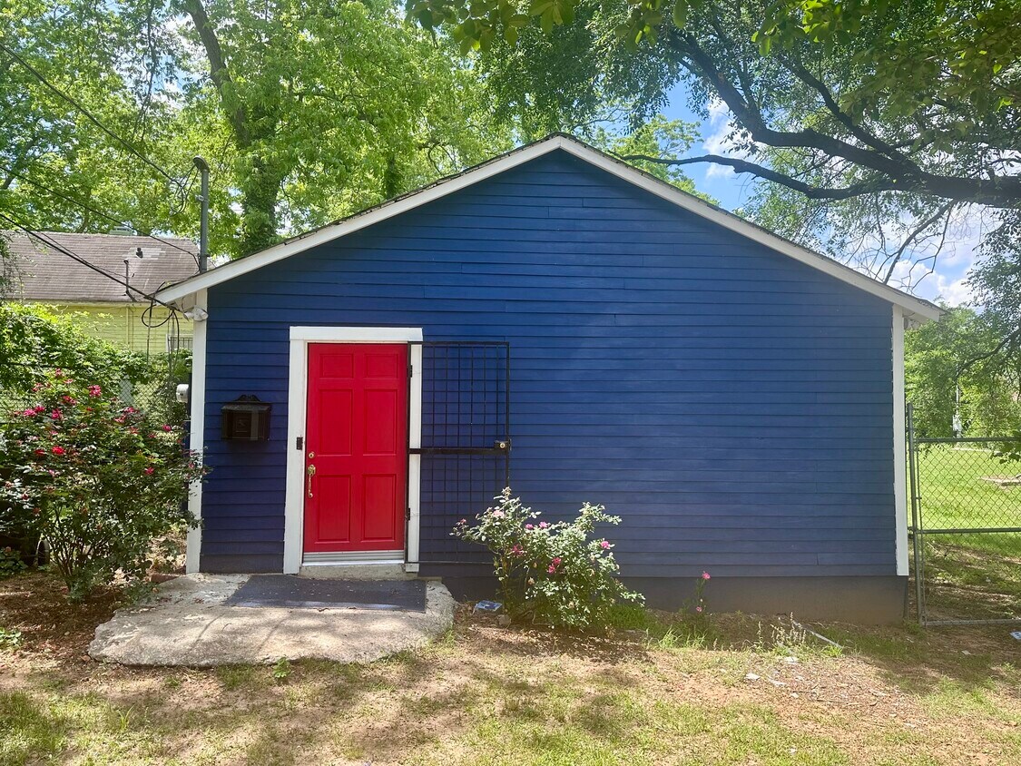 Foto principal - 1045 Patterson St