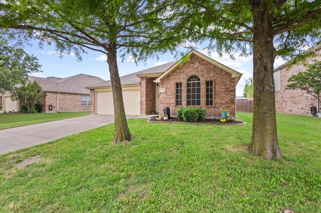 Foto del edificio - 3705 Applewood Rd