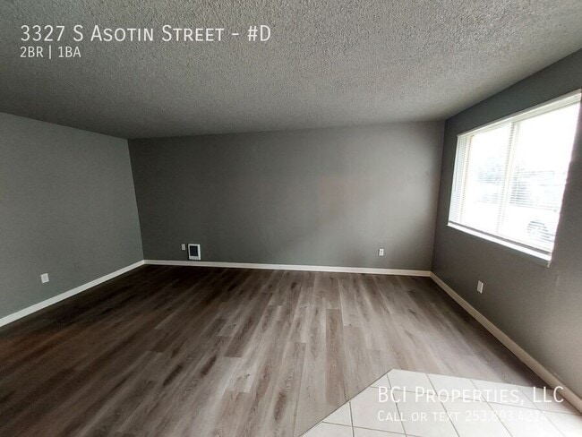 Building Photo - 3327 S Asotin St