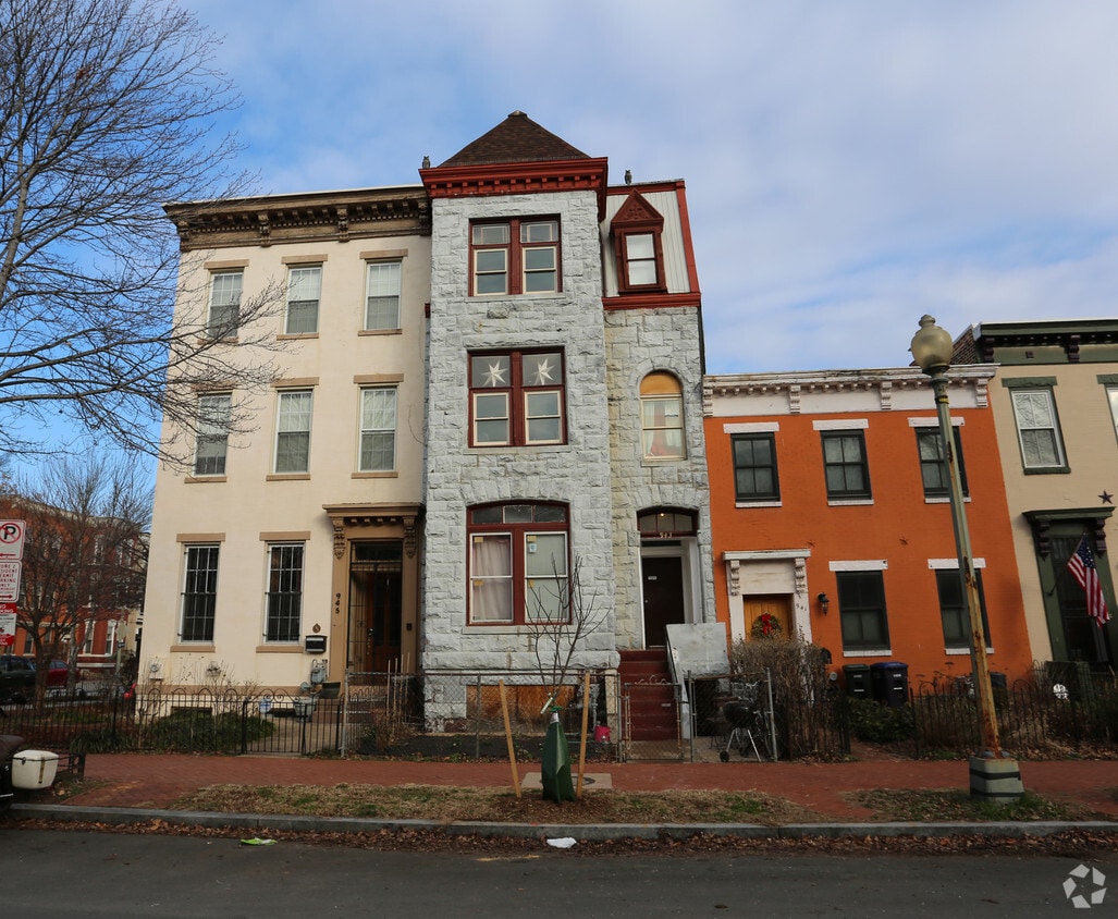 Foto del edificio - 943 O St NW