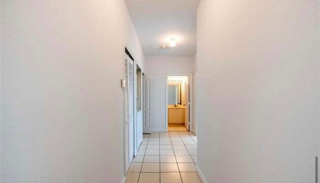 Foto del edificio - 2731 SE 17th Ave