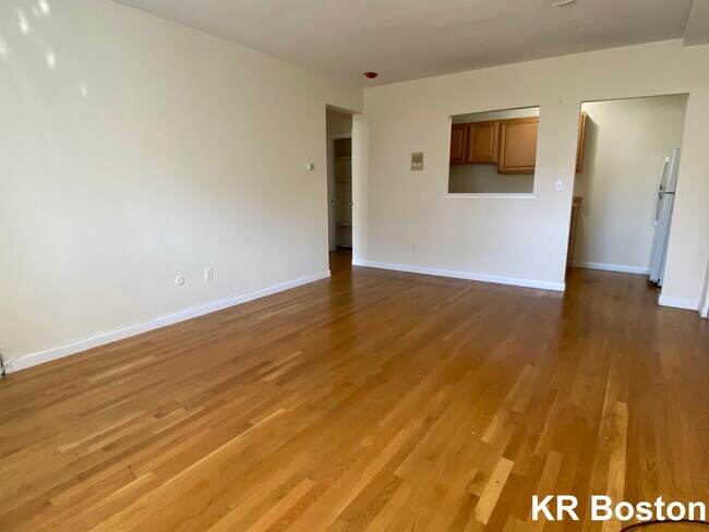Building Photo - 38 Allston St