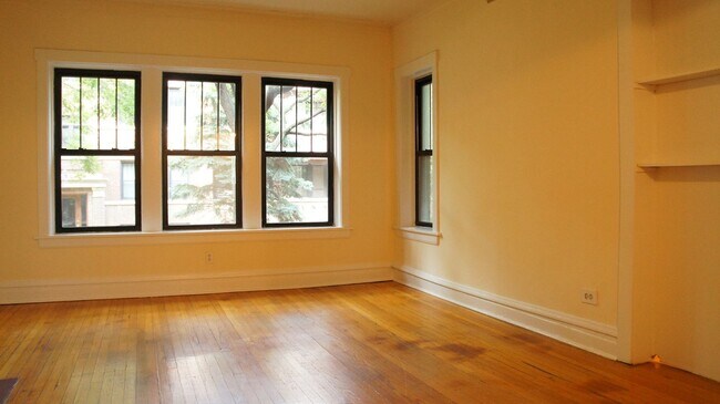 Building Photo - 2524-25 North Kedzie Boulevard, Chicago, I...