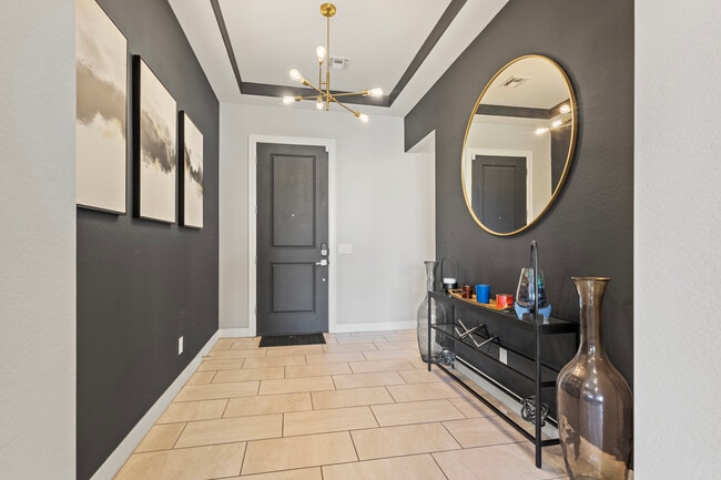 Building Photo - 18456 W Brookwood Dr