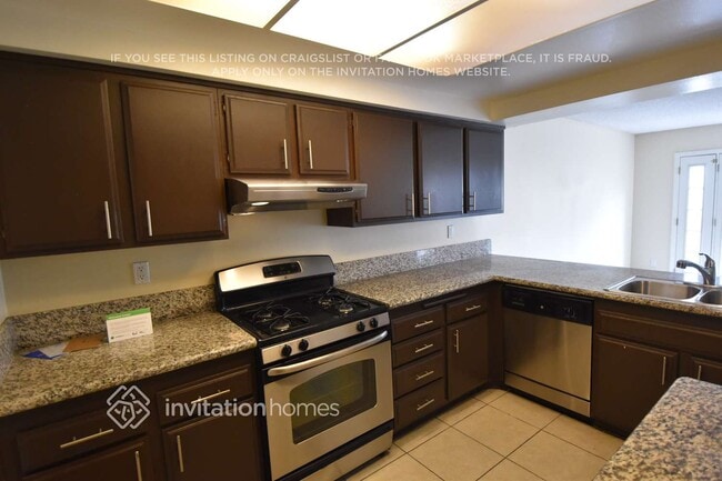 Building Photo - 7506 St Clair Ave