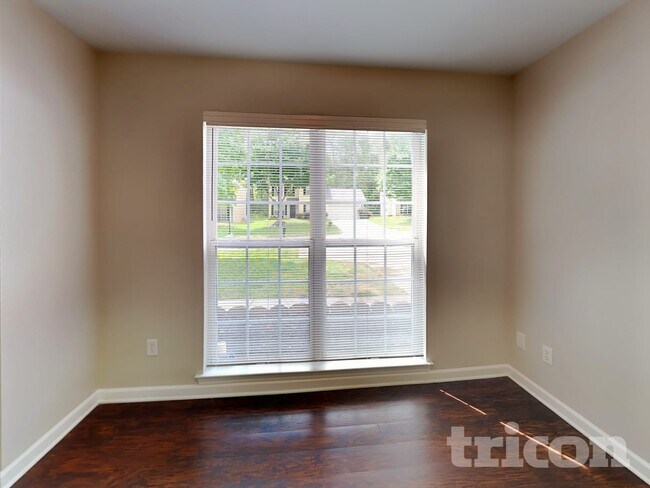Building Photo - 1626 Stoney Creek Ln