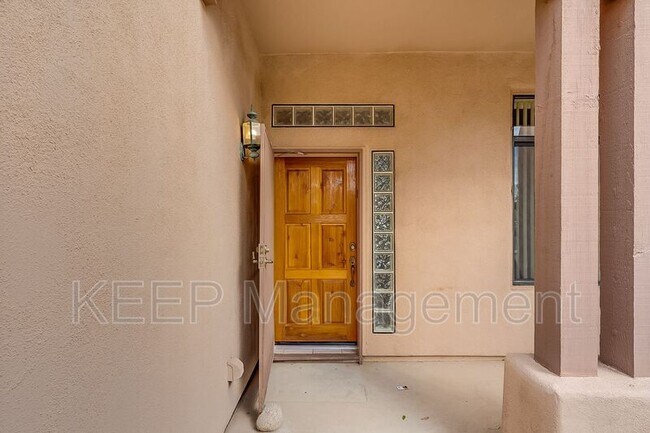 Foto del edificio - 7667 E Park View Dr