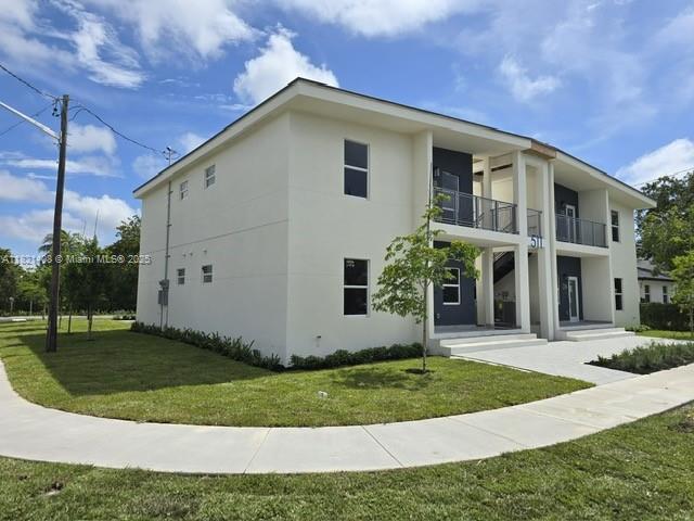 Building Photo - 511 SW 1st Ave