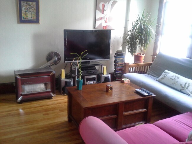 Foto del edificio - 9 Rena St