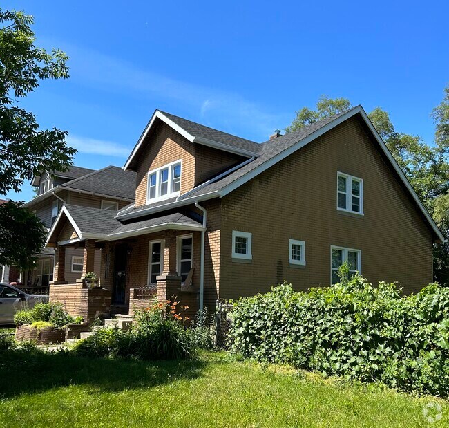 College Crest Apartments for Rent with Extra Storage Detroit, MI 1