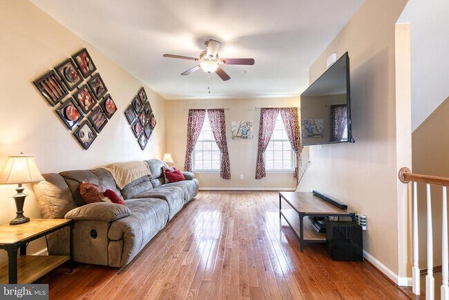 Foto del edificio - 904 S Macon St.