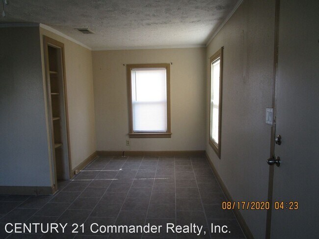 Building Photo - 1 br, 1 bath House - 226 N East Ave