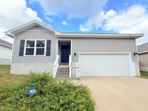 Building Photo - 6083 Unbridled Lp