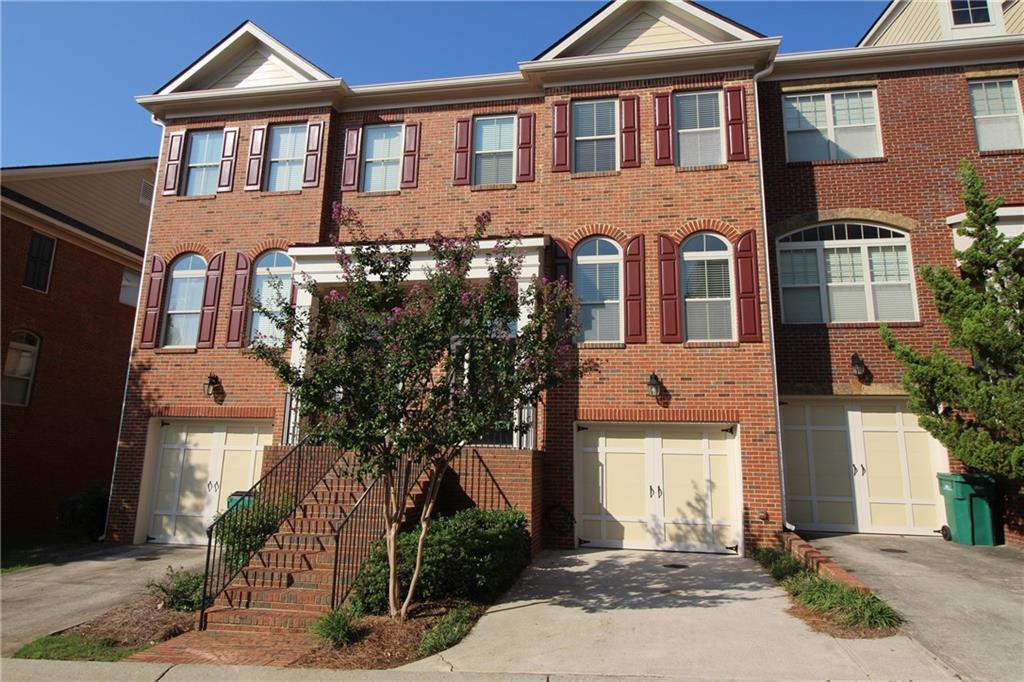 Primary Photo - 10930 Gallier St