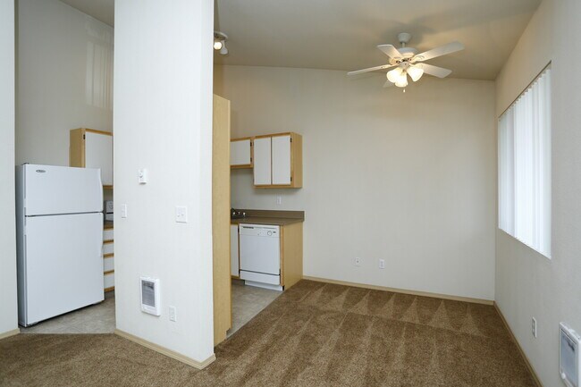 Foto del interior - Gateway Village