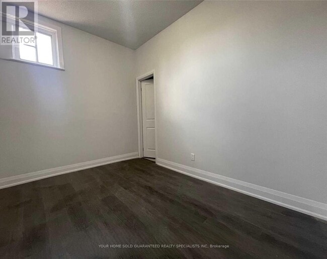 Photo du bâtiment - 15229 Yonge St