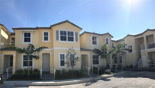 Foto del edificio - 134 NE 28th Terrace