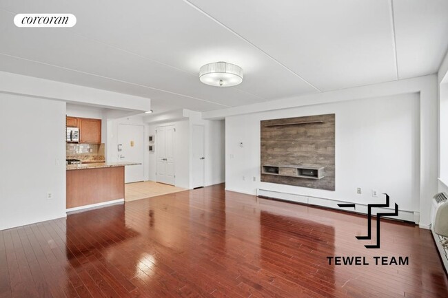 Building Photo - 342 E 119th St