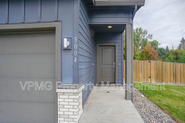 Foto del edificio - 5004 NE 85th Cir