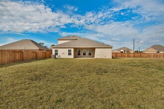 Building Photo - 20620 Lenen Dr